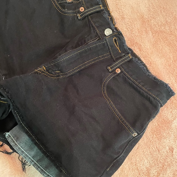 Urban Outfitters Vintage Levi’s Cutoff Shorts - Picture 7 of 11
